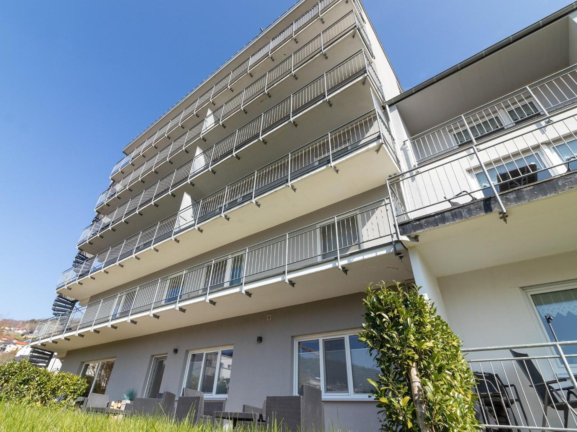 Apartment In Bollendorf With Forest View Ngoại thất bức ảnh